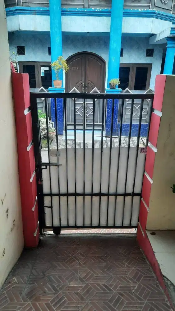 DIKONTRAKAN RUMAH DI PERUMAHAN DUREN JAYA KOTA BEKASI