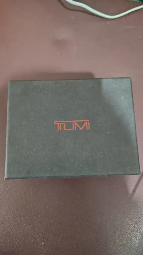 Dijual dompet Tumi ori