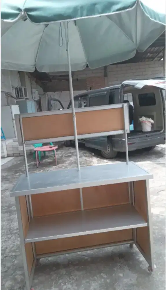 Gerobak both portable