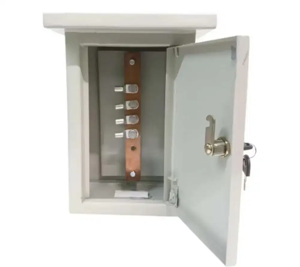 Pemasangan Alat Penangkal Petir Dan Grounding Instalasi