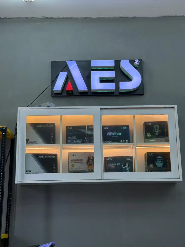 DICARI MEKANIK MOTOR PEMASANGAN BILED LAMPU TEMBAK