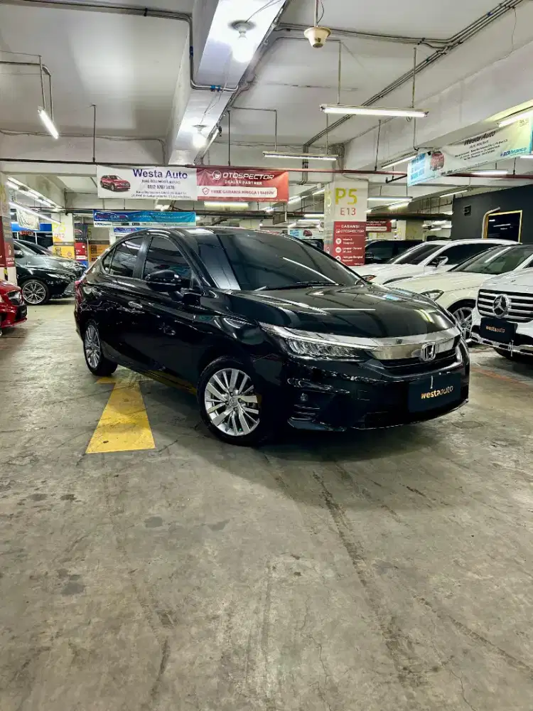 KM 12rb Honda City Sedan 1.5 E CVT 2022 Terawat 2023 RS