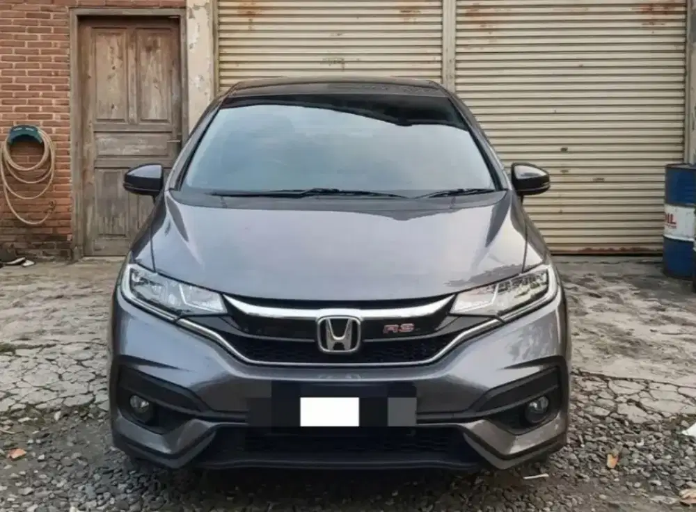 Di jual Honda jazz RS tahun 2021