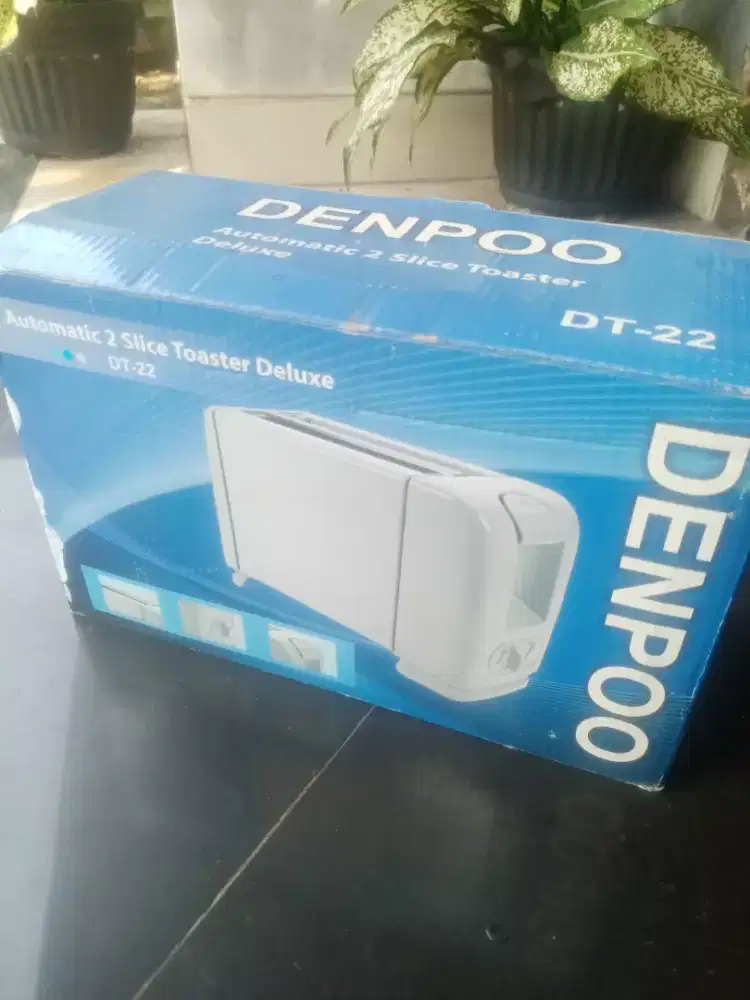 Pemanggang roti slice / Toaster Denpoo