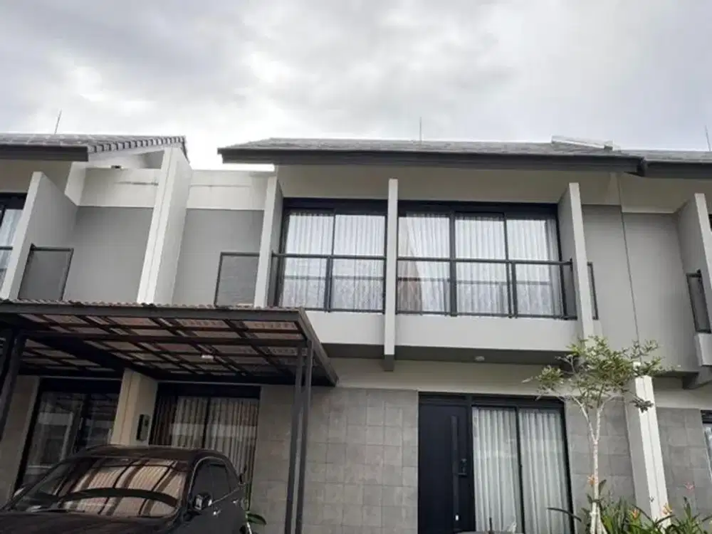 Disewakan Rumah Di kota baru parahyangan Mewah Unfurnish Siap Huni