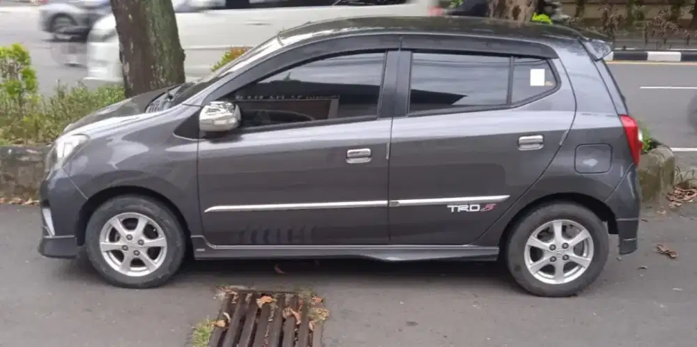 Dijual Agya trd istimewa tgl pakai