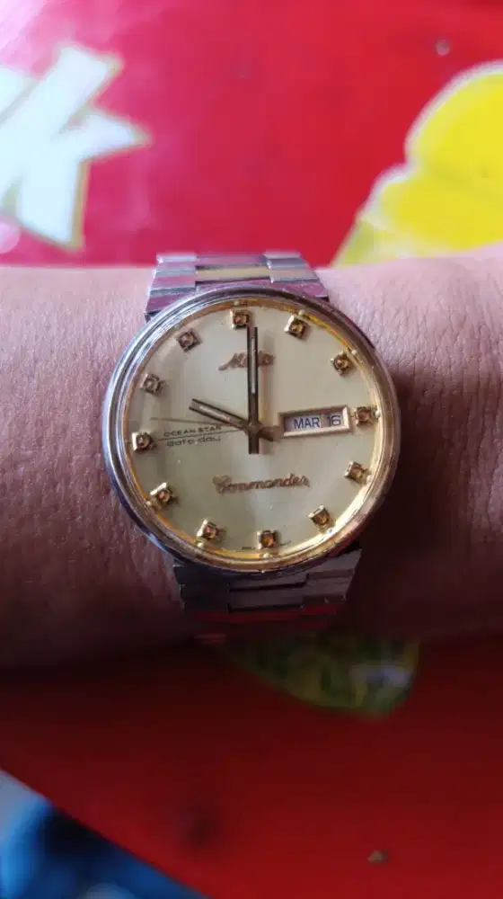 Mido commander original