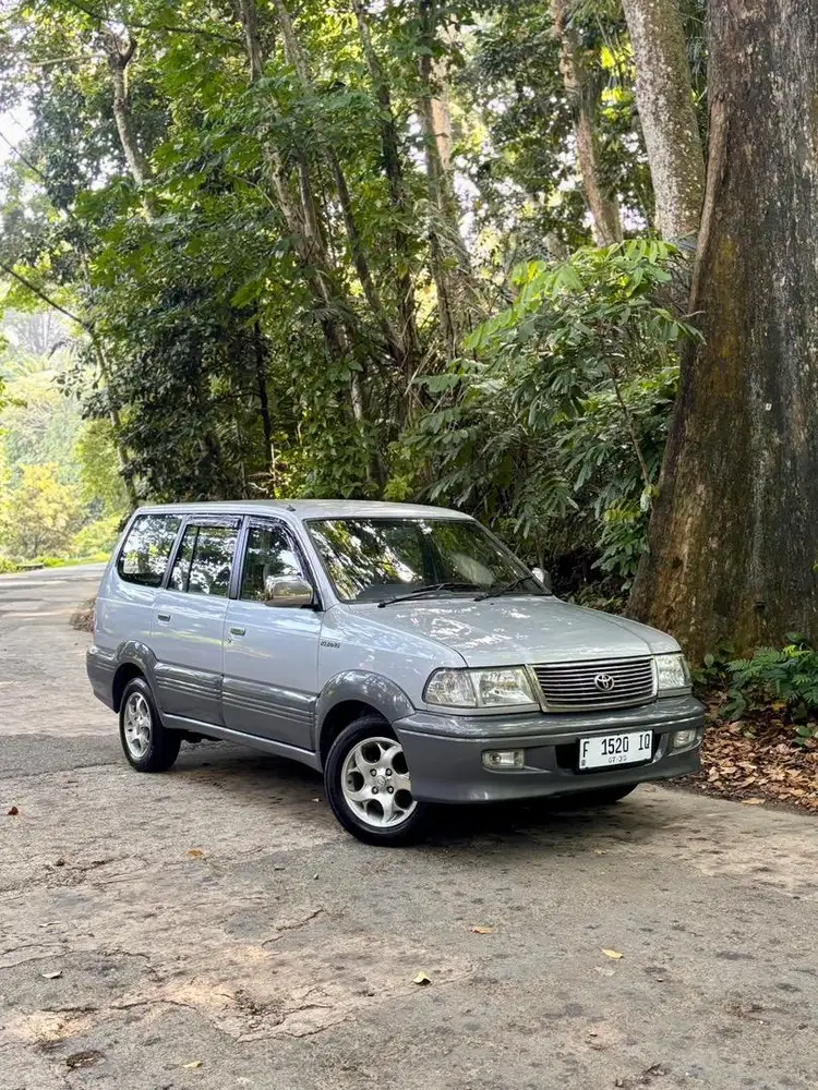 Kijang krista MT 2.0 th 2002