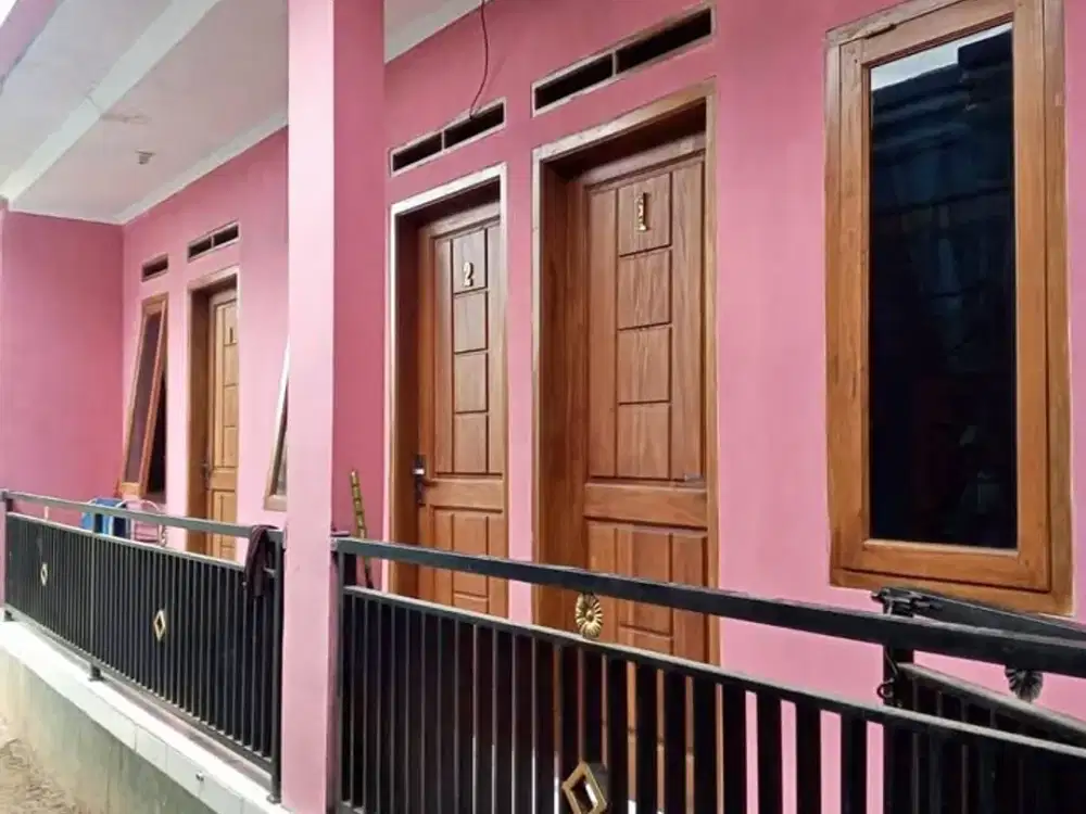 Dijual Cepat Kosan Murah  dekat Kampus Stikes Cihanjuang, Kota Cimahi cocok untuk Investasi Jangka Panjang
