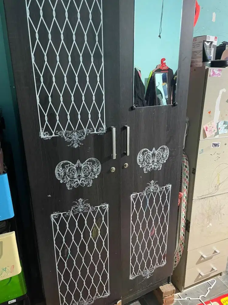 Di jual bed dorong plus lemari baju
