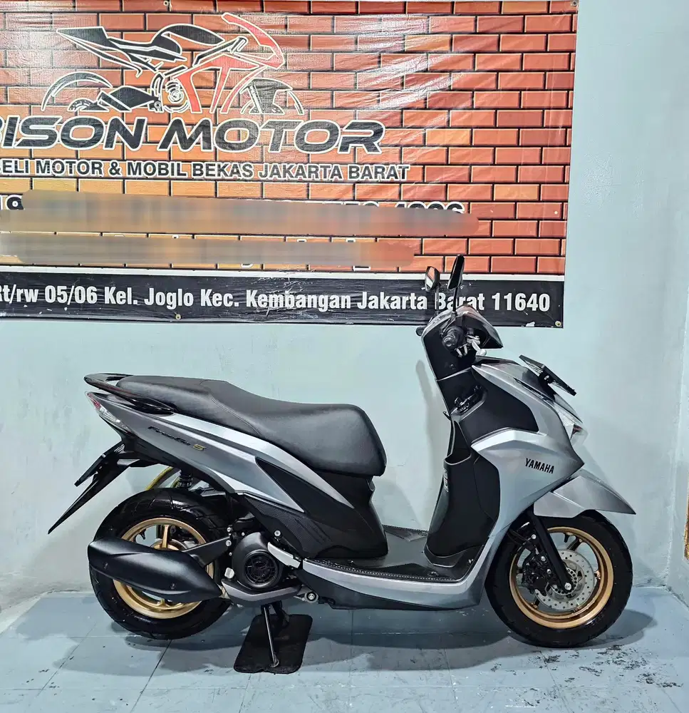 MEWAH! YAMAHA FREEGO S KEYLESS 125 CONECTED TAHUN 2023 SILVER DOFF