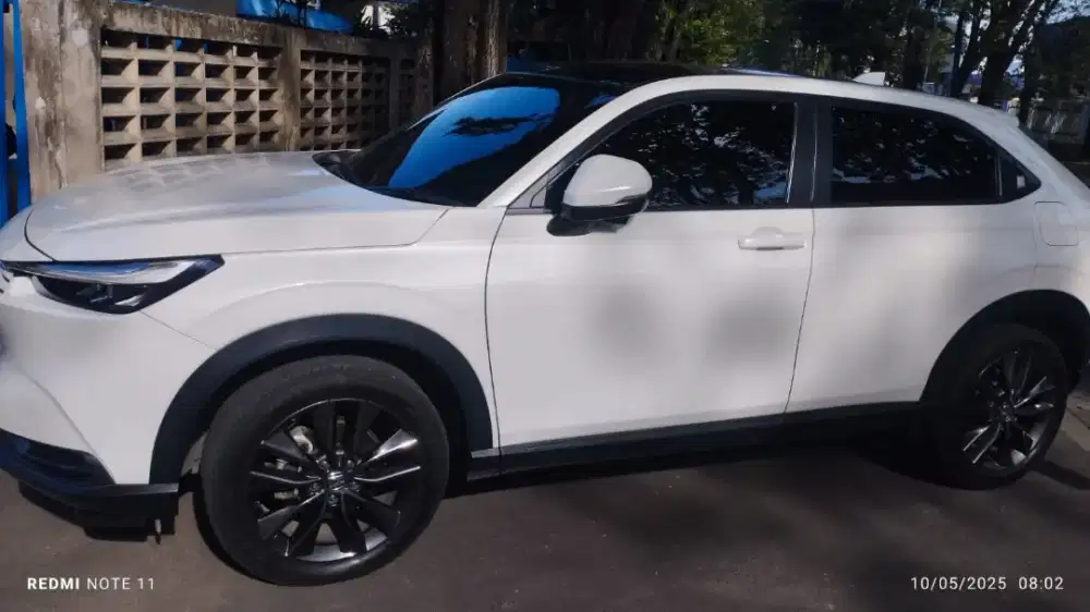 Dijual HRV 2023 KONDISI ISTIMEWA