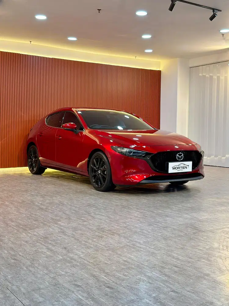 Mazda 3 Hatchback Facelift 2023 Odo 18 Ribu Record Antik Bergaransi