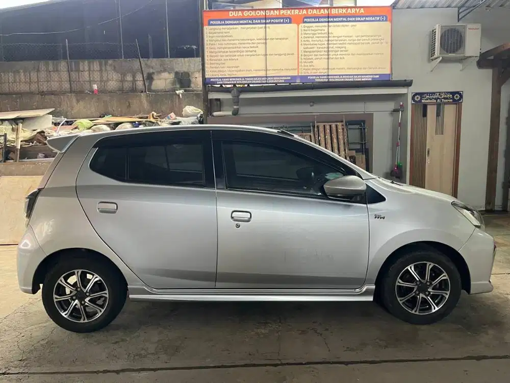 JUAL DAIHATSU AYLA SILVER MATIC TH 2022