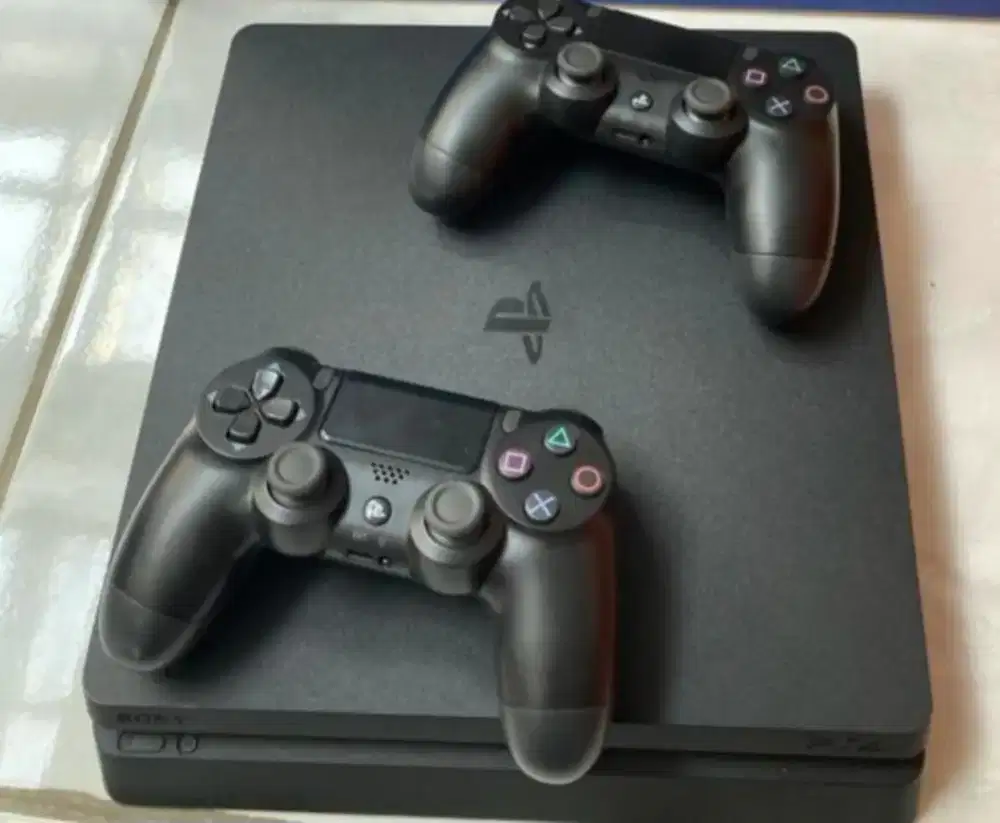 Jual PS 4 slim 500Gb + 2 Stik