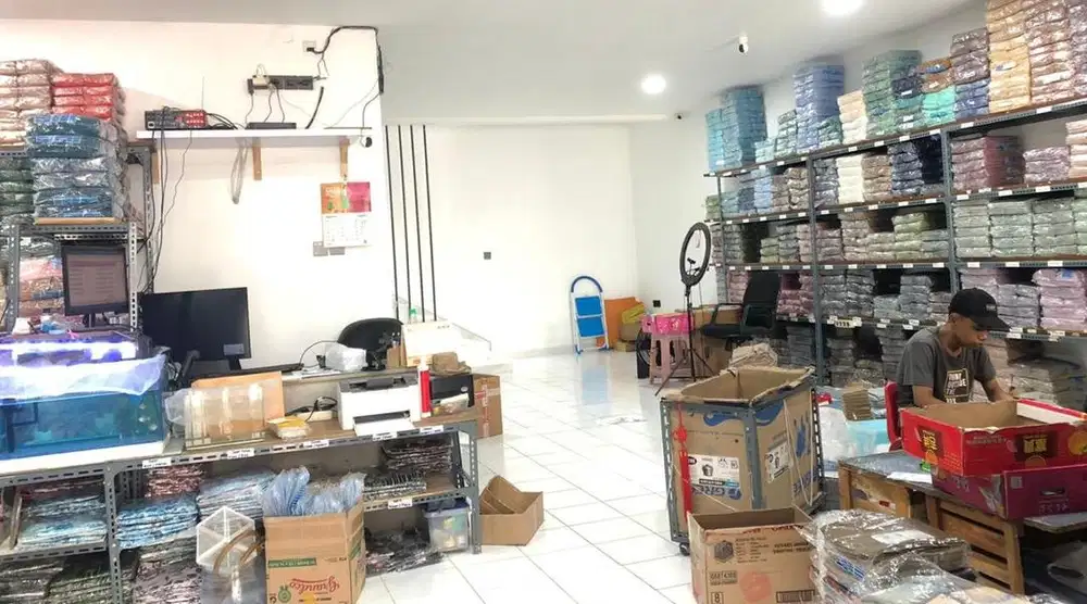 Dibutuhkan Karyawan untuk Onlineshop