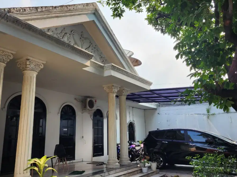 Rumah Strategis di Daerah Pancoran Jakarta Selatan dengan Akses 2 mobil