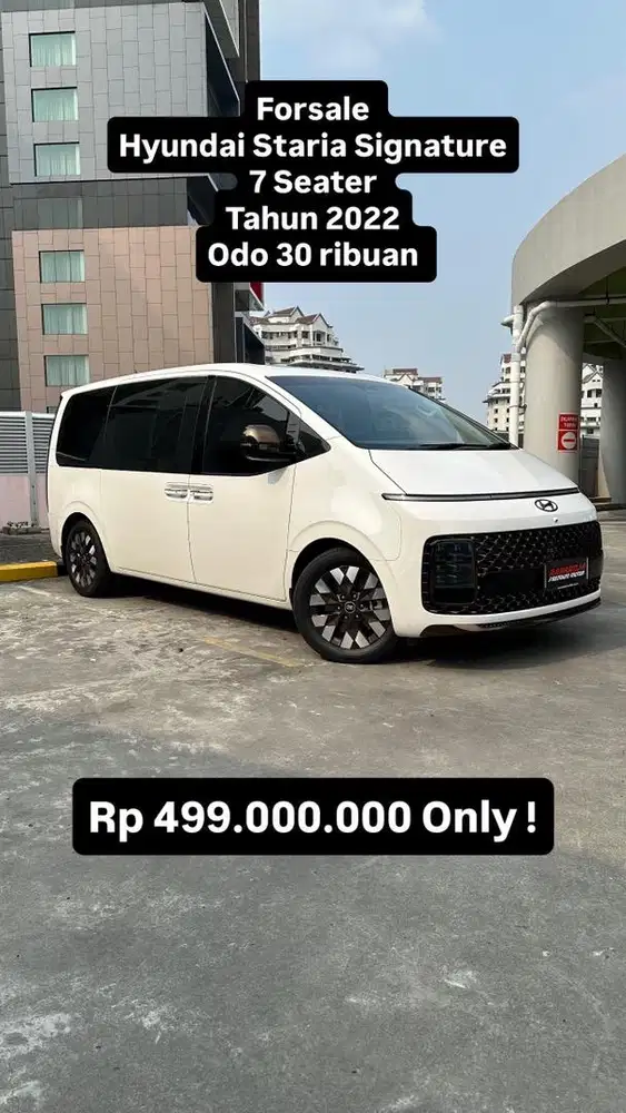 Hyundai Staria Signature 7 Seat 2022