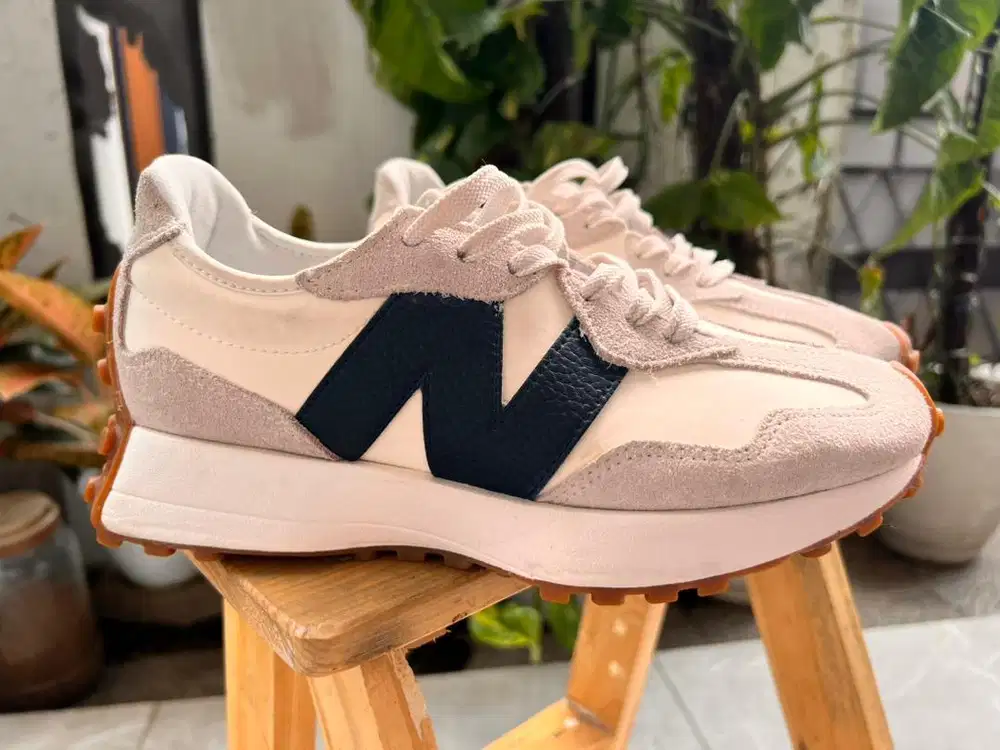 Dijual preloved sepatu nb
