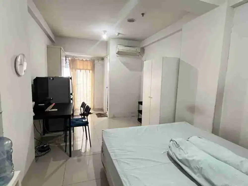 DI SEWAKAN APARTEMENT OAK TOWER FURNISH DEKAT KELAPA GADING