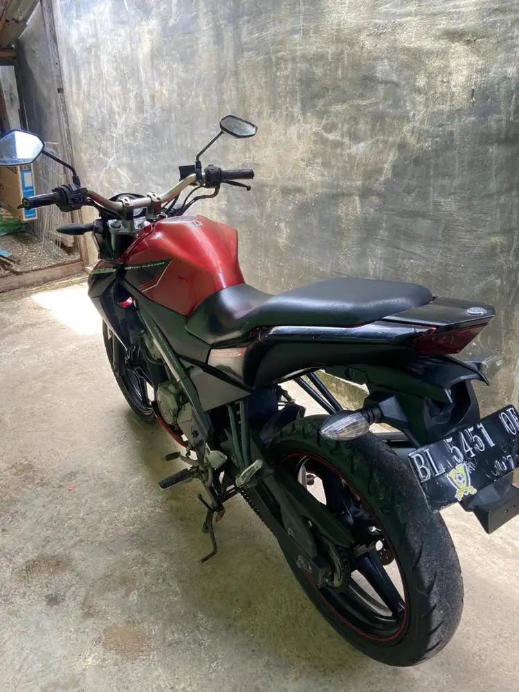 SEPEDA MOTOR YAMAHA VXION 2017