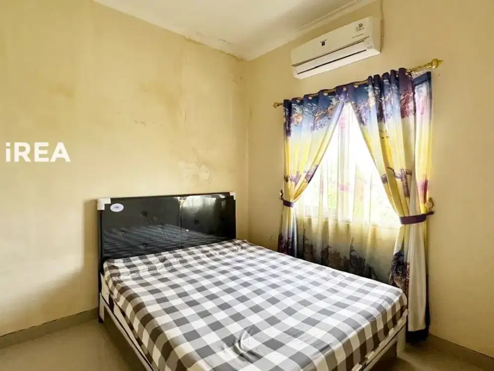 RUMAH 2 LANTAI DIJUAL DI COLOMADU DEKAT UMS KAMPUS 4