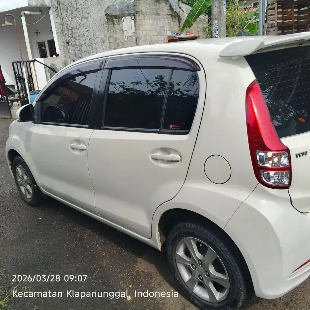 Daihatsu Sirion 2014 Bensin