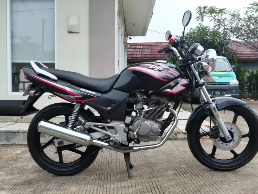 Tiger 2000 istimewa'