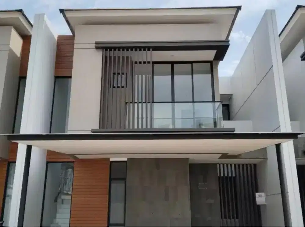 Di Jual Rumah Di PIK 2 Kuningan Village patung naga ukuran 8x15 NEW