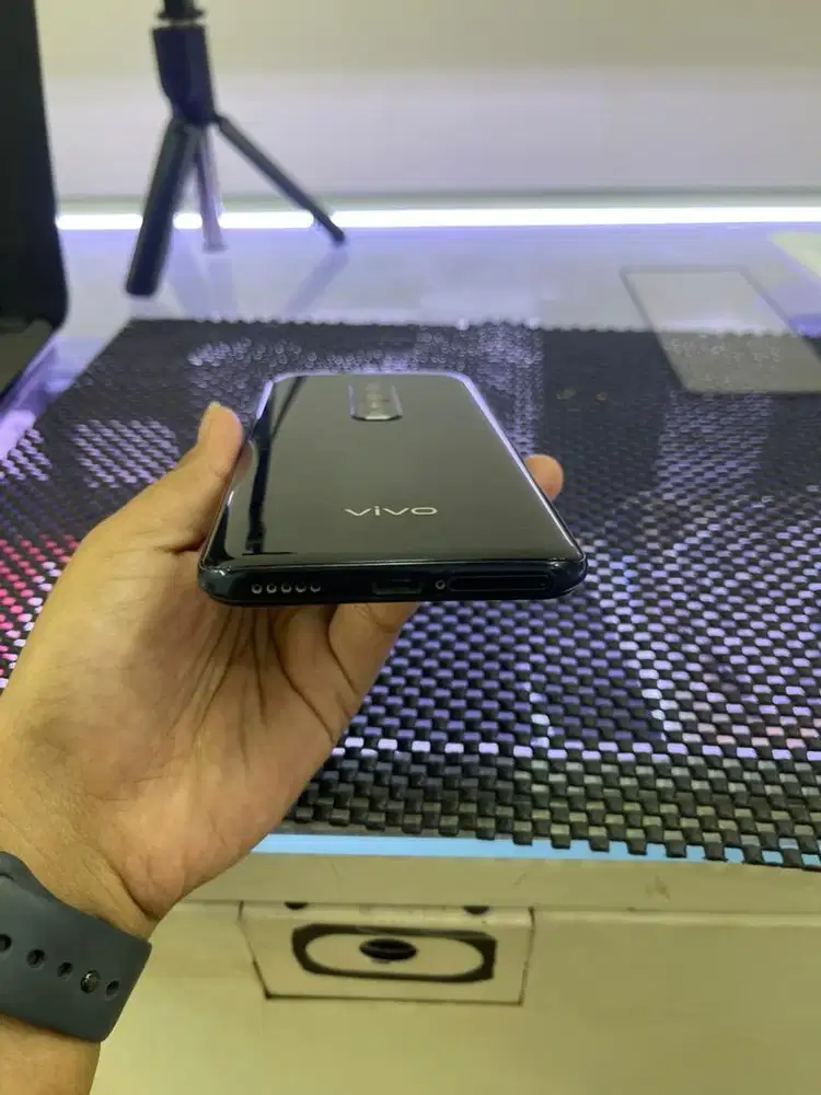 Vivo v17pro 8/128