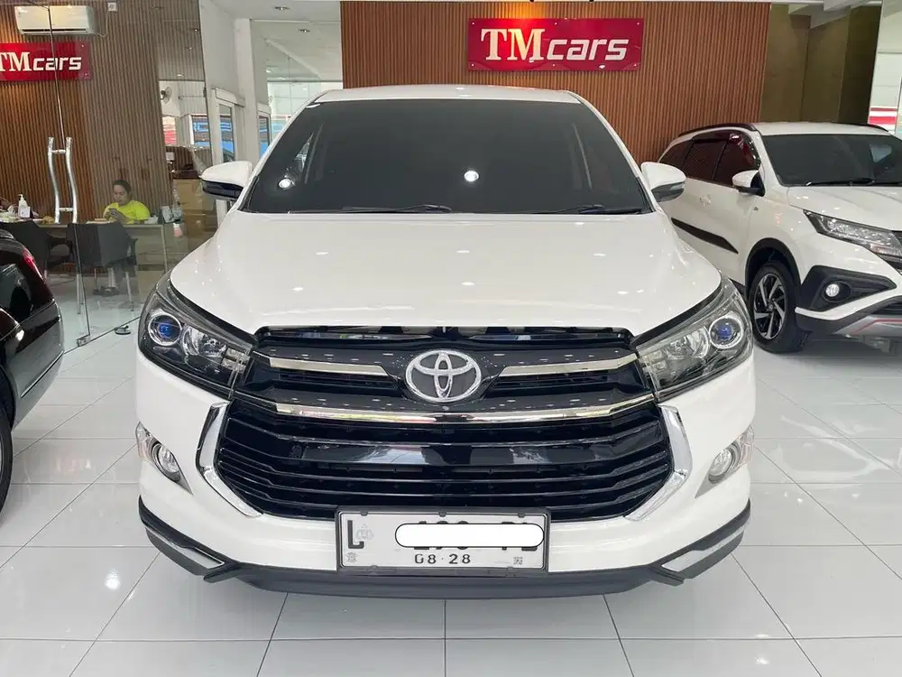 Innova Venturer 2.4 Solar Automatic 2018 Istimewa
