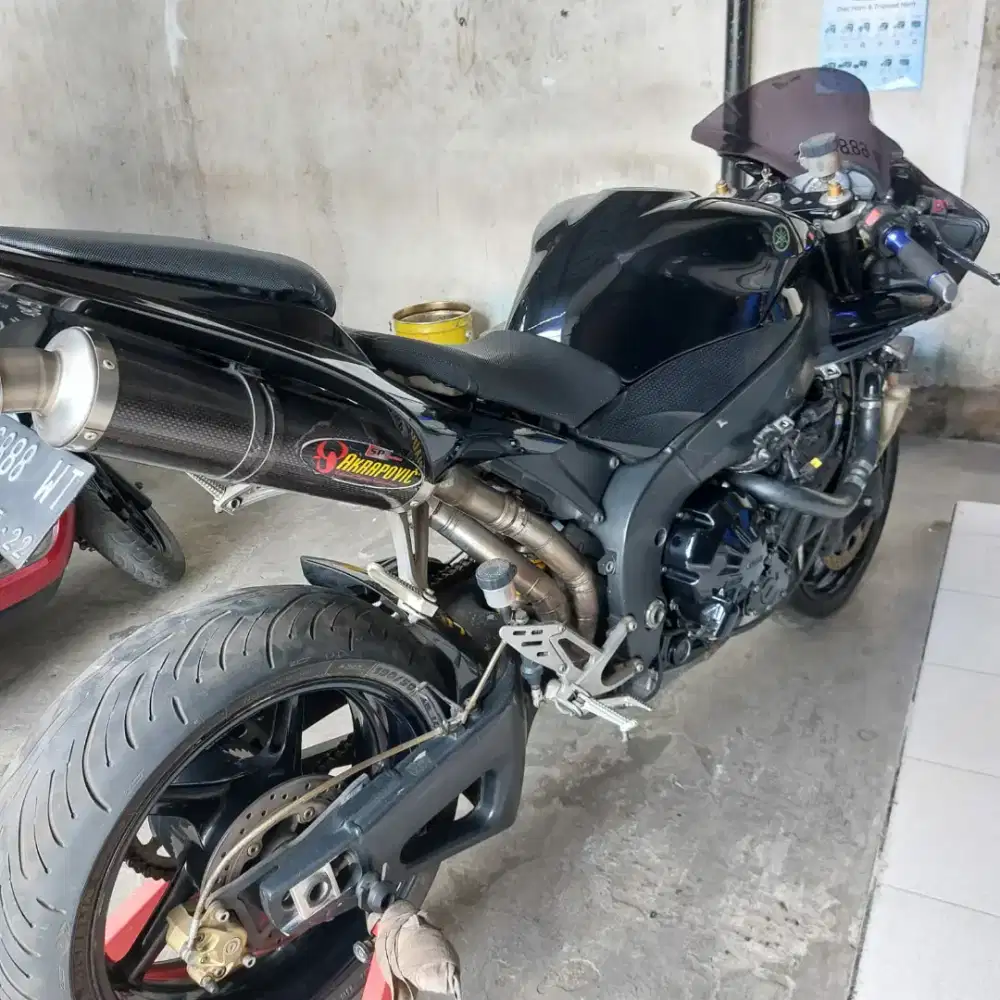Yamaha R1 YZF 1000cc