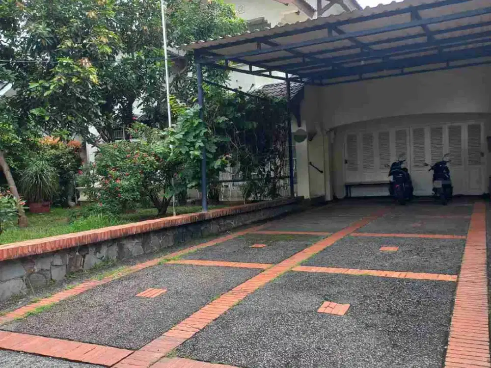 DIJUAL SEGERA – RUMAH MEWAH DI SEKTOR 2 BINTARO JAYA!