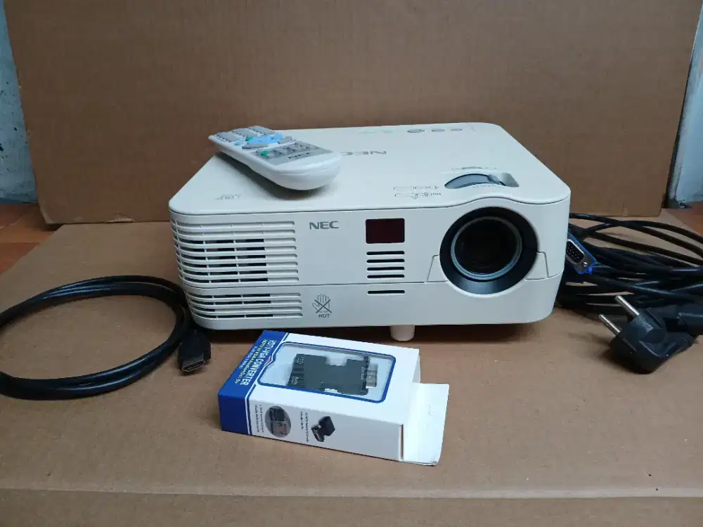 Proyektor NEC VE280 bisa Hdmi