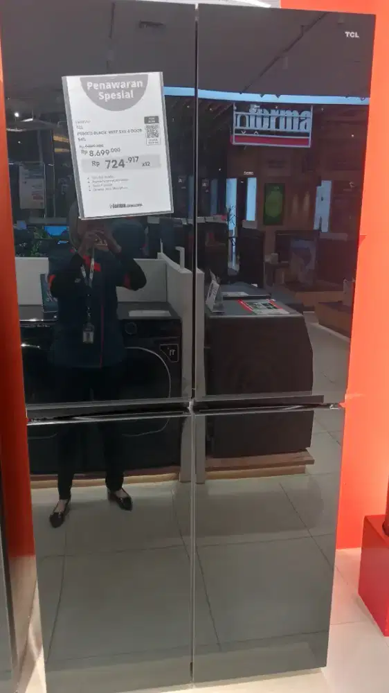 Kulkasnya Milenial ni bisa miror selvi