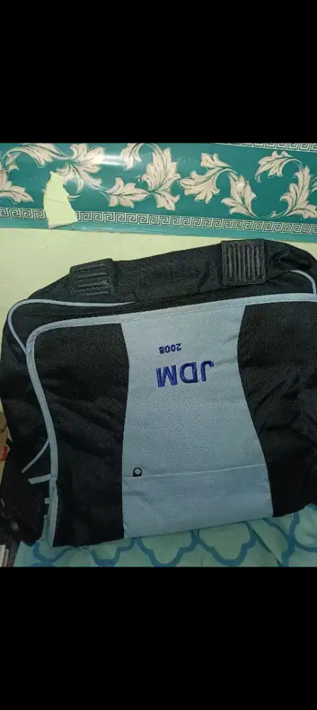 Dijual Borongan 2 pcs tas selempang serbaguna ukuran besar