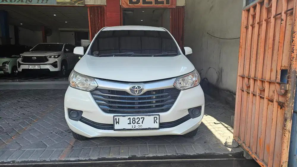 AVANZA E 1.3 BARONG 2015 PERORANGAN