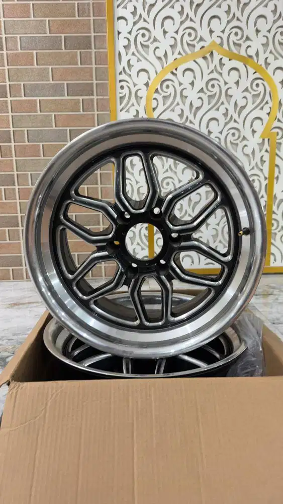Velg SSW S415 Size 18x9 PCD 6x139,7 Polish Design
