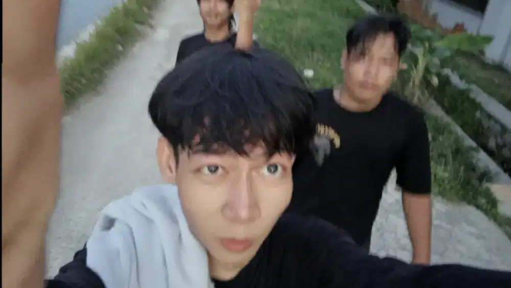 info loker buat 2 org dong