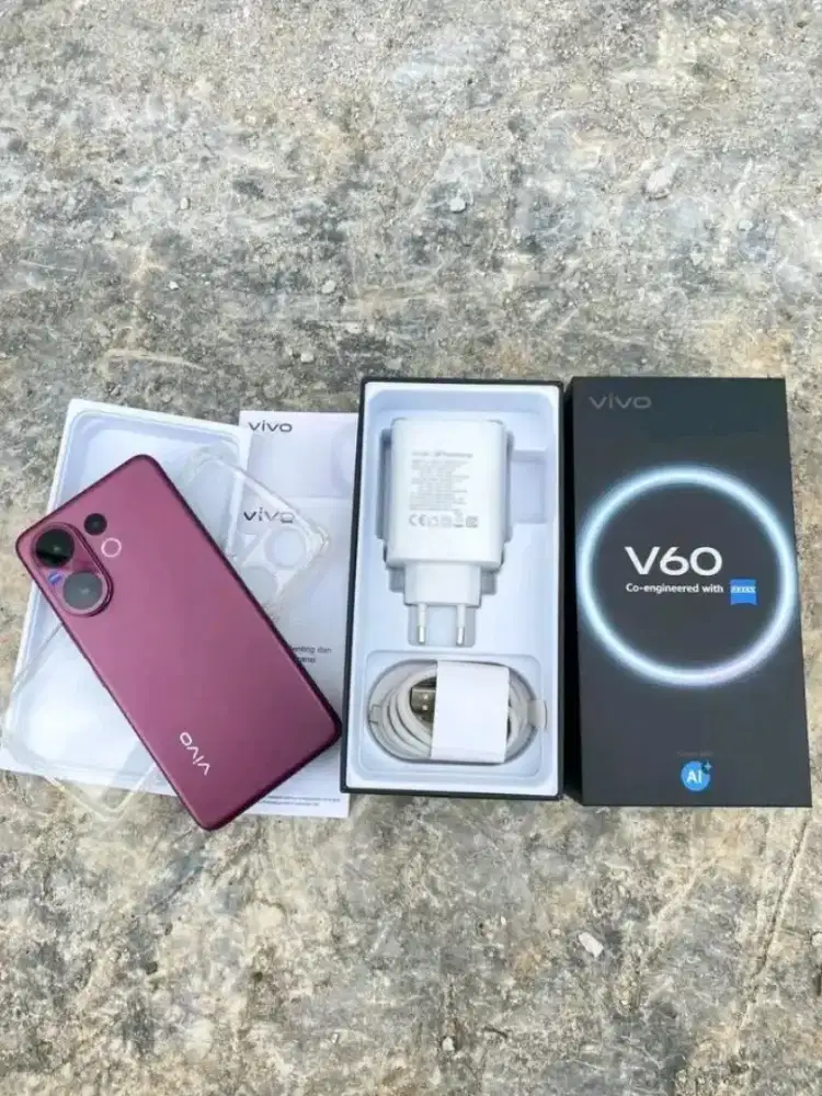 jual aja vivo v60 5G ram 8/256 hp onli batangan saja dus ketinggalan