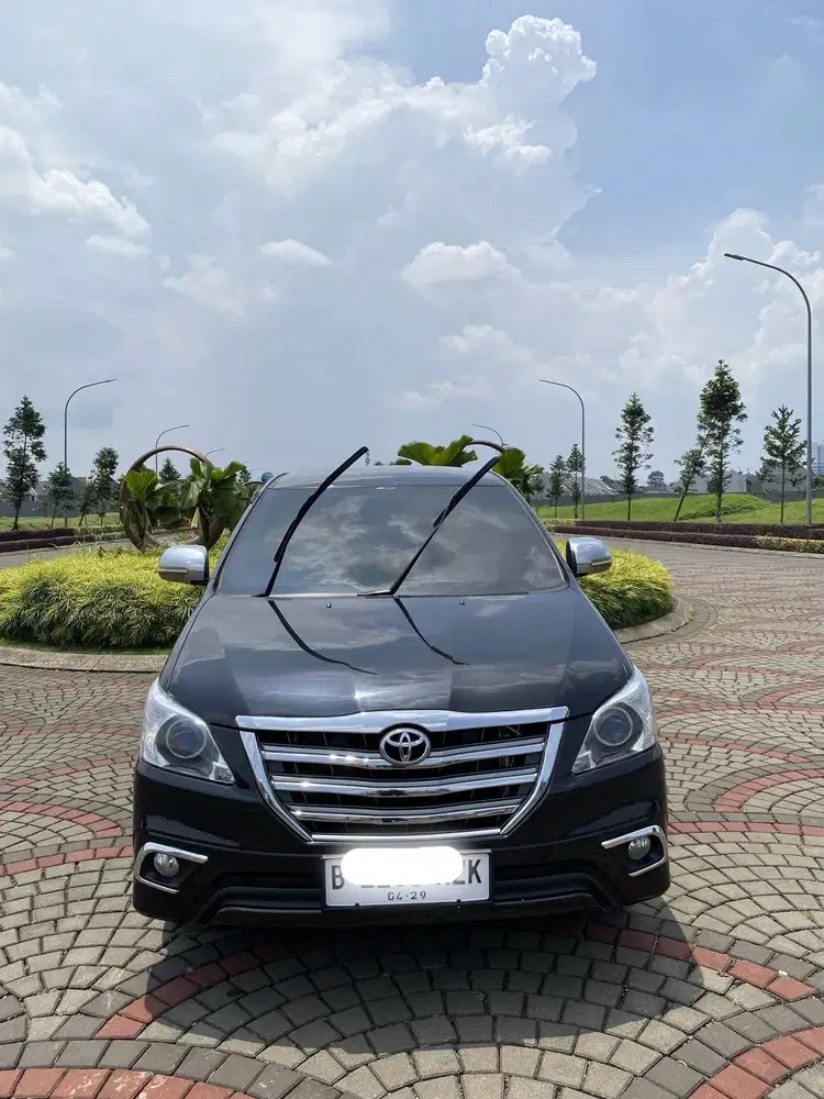 KIJANG INOVA 2.0 G M/T 2014
