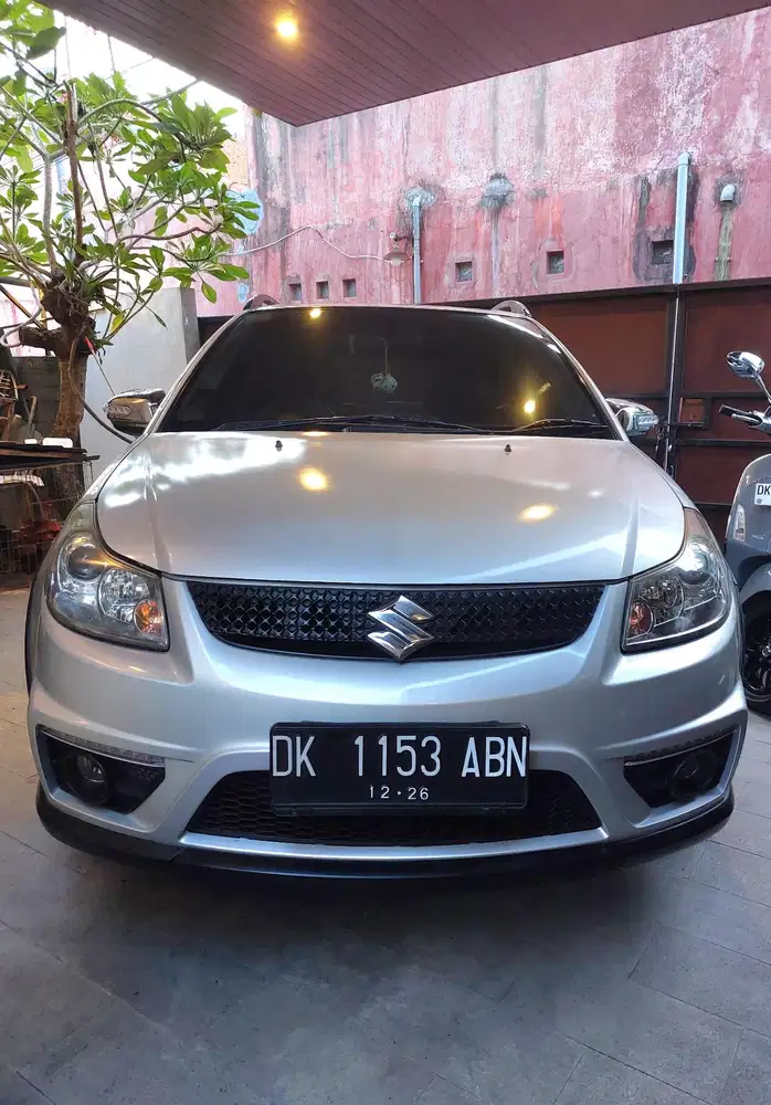 Suzuki SX4 2012 Bensin