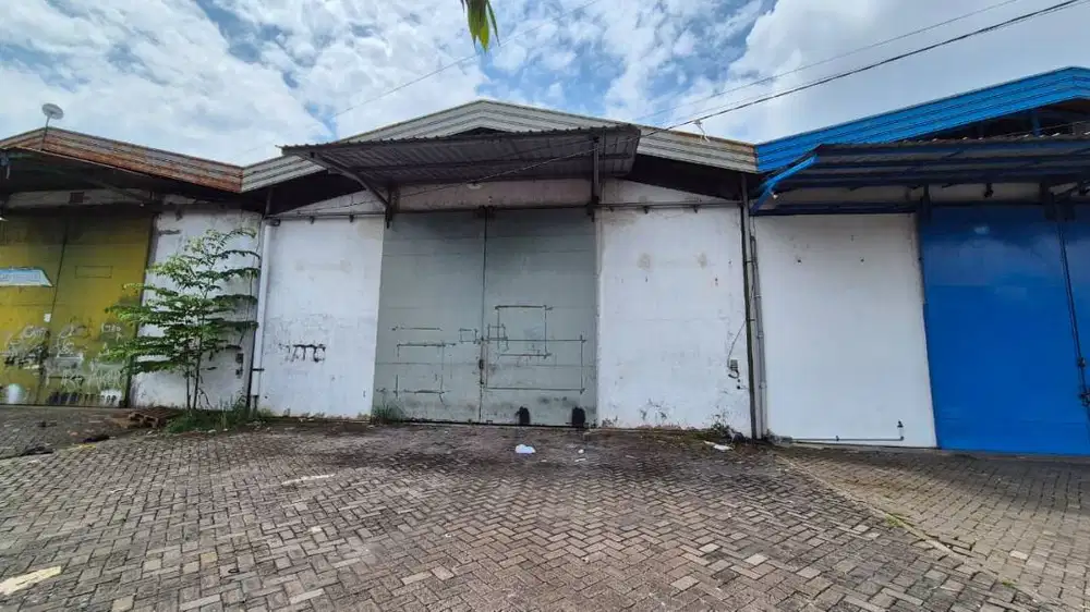 Dijual Cepat Gudang Margomulyo Permai