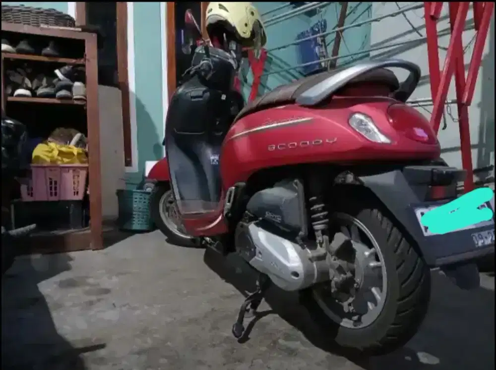 Di jual motor honda scoppy thn 3023 bln 09
