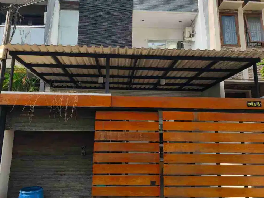 Rumah Minimalis Kelapa Gading dekat Mal MKG 2,5 Lantai Murah