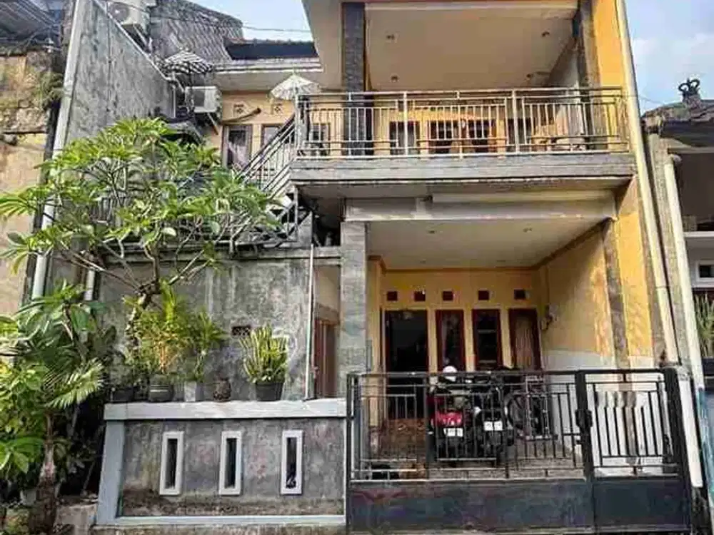 Jual Rumah 2lt Jl Kori Nuansa Taman Griya Jimbaran area Perumahan strategis