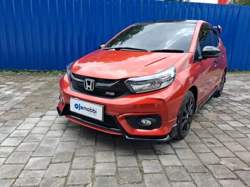 Low Kilometer - Brio 1.2 RS Urbanite Edition Bensin-AT 2022