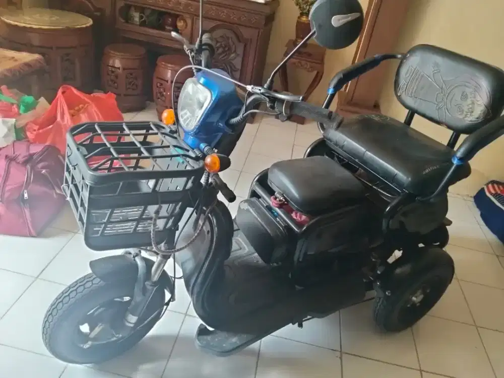 Sepeda listrik Roda 3 Normal , Lengkap Casan