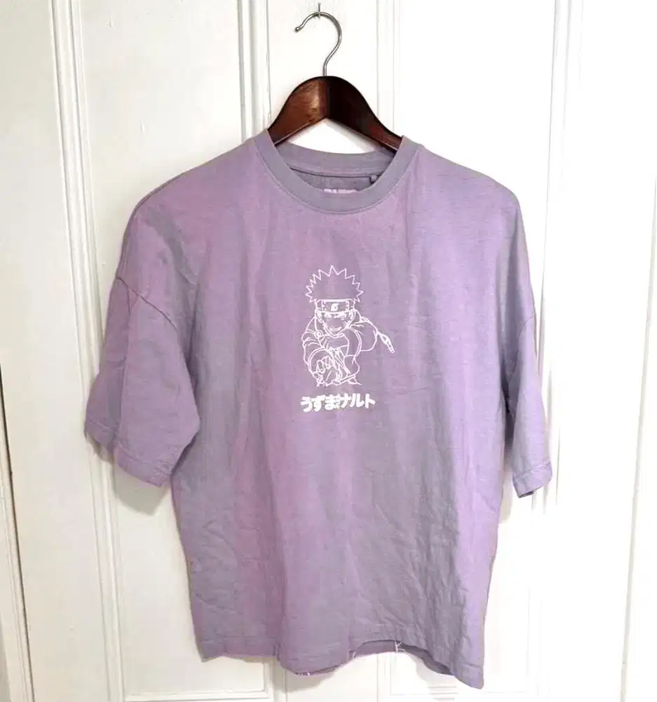 Kaos Oversize Naruto Original Pull&Bear Size S