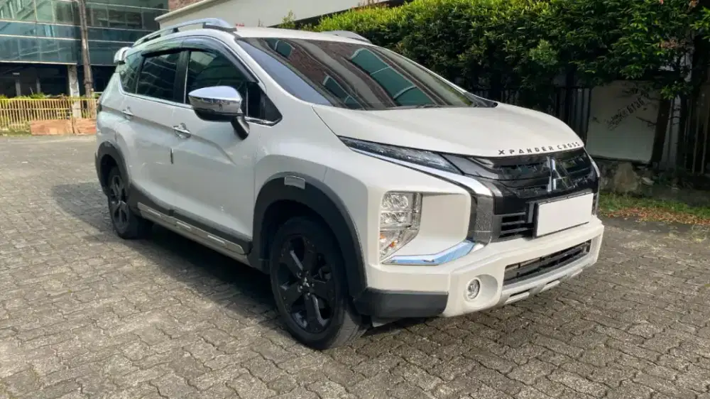 Mitsubishi Xpander Cross Premium Package A/T 2022